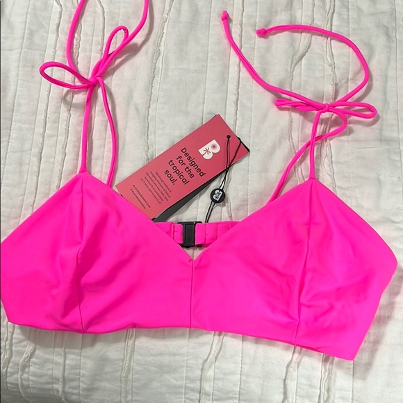 Blackbough Hot Pink Bikini Top - Picture 9 of 9